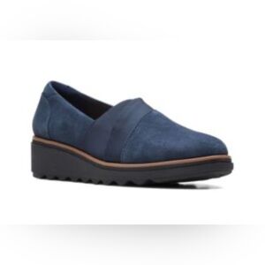 Clarks Sharon Pump Blue Suede Slip-On Round Toe Wedge Heel Loafers - Size 7